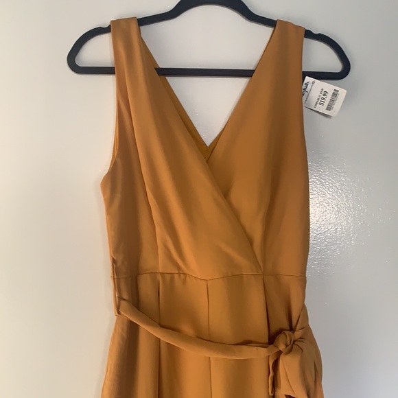 Brand new Yellow romper 😍 - Picture 2 of 4